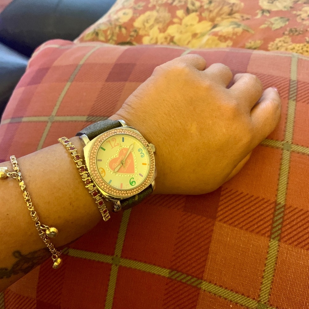 👑✅PRICE FIRM✅Vintage Dooney & Bourke Pink Crystal Monogram Watch - Picture 13 of 17